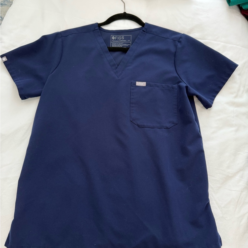 Figs Navy Catarina Scrub Too